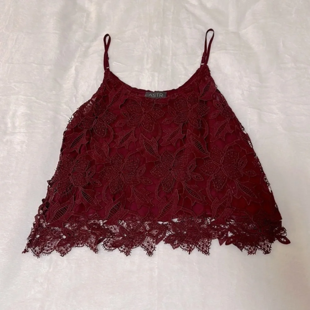 ASTR Tank Top - Picture 2 of 5